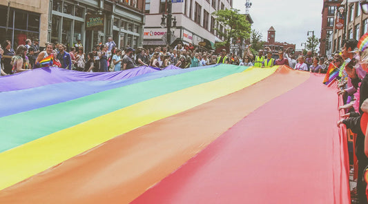 Was sind die bekanntesten LGBTQIA+ Pride Events?